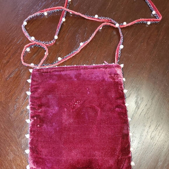 Vintage Velvet Bag - Picture 3 of 6